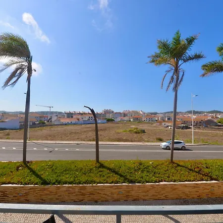 Pebble - 1 Bedroom Sleeps 5 With Pool & Tennis Court Apartamento São Martinho do Porto