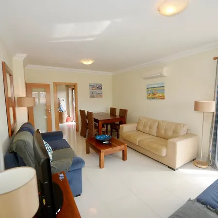 Pebble - 1 Bedroom Sleeps 5 With Pool & Tennis Court * São Martinho do Porto