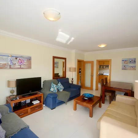 Apartamento Pebble - 1 Bedroom Sleeps 5 With Pool & Tennis Court