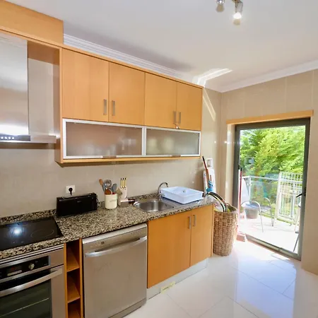 Pebble - 1 Bedroom Sleeps 5 With Pool & Tennis Court Apartment