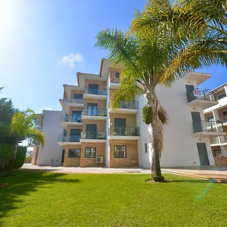 Pebble - 1 Bedroom Sleeps 5 With Pool & Tennis Court Apartment *