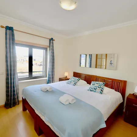 Pebble - 1 Bedroom Sleeps 5 With Pool & Tennis Court Apartment Sao Martinho do Porto