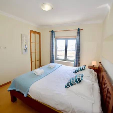 Apartmán Pebble - 1 Bedroom Sleeps 5 With Pool & Tennis Court São Martinho do Porto