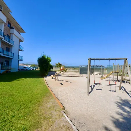 Pebble - 1 Bedroom Sleeps 5 With Pool & Tennis Court *