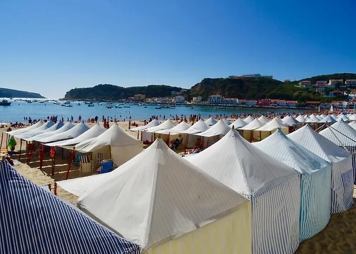 Pebble - 1 Bedroom Sleeps 5 With Pool & Tennis Court São Martinho do Porto