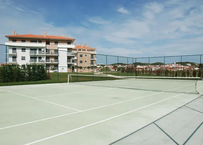 Pebble - 1 Bedroom Sleeps 5 With Pool & Tennis Court Apartman