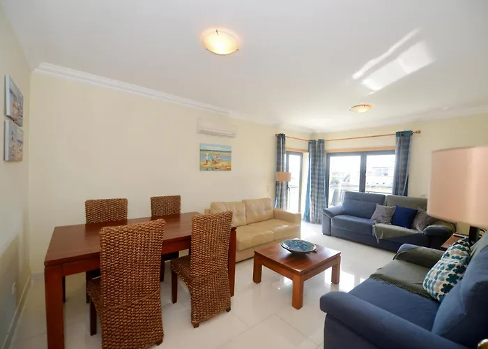 Apartman Pebble - 1 Bedroom Sleeps 5 With Pool & Tennis Court São Martinho do Porto